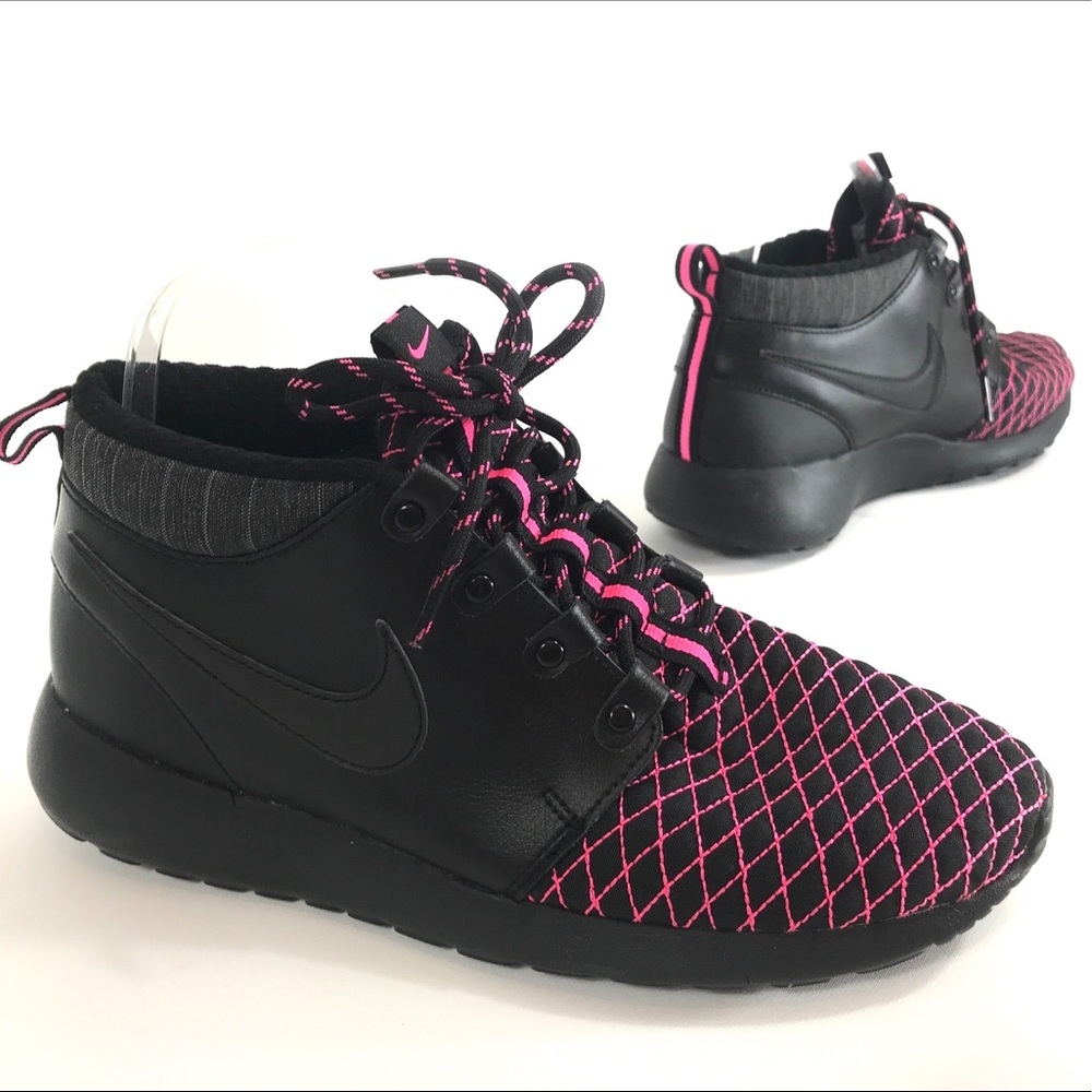 NEW Nike Roshe Mid Winter Sneakers Youth 7
